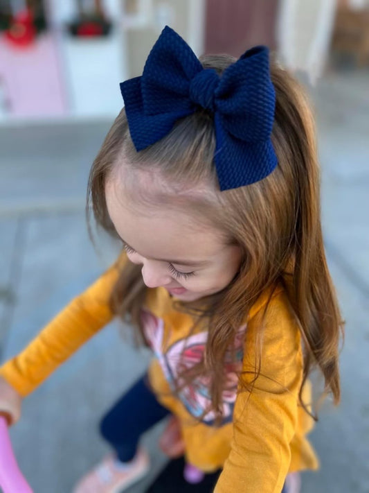 Navy Pigtails